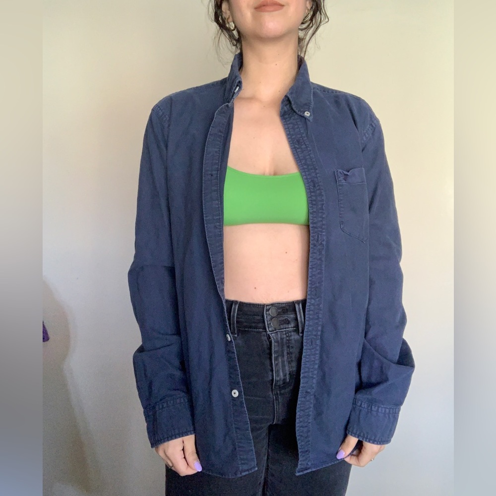 American Eagle cotton button-down